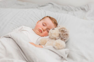 Lee más sobre el artículo 7 factores que pueden afectar el sueño de nuestros hijos