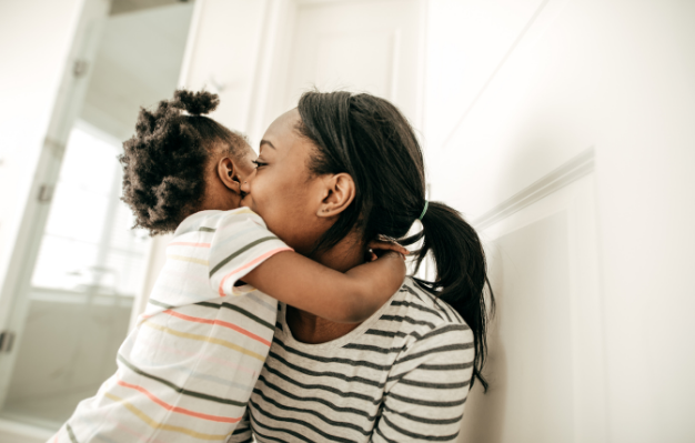 En este momento estás viendo ¿Cómo conectar emocionalmente con tus hijos e hijas?